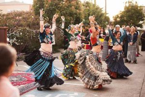 Belly dance